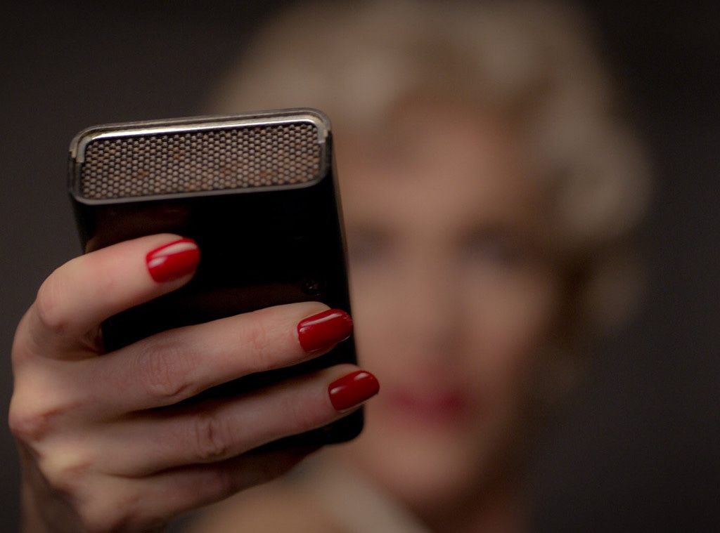 You Needs to See Gillian Anderson's New American Gods Look - E! Online